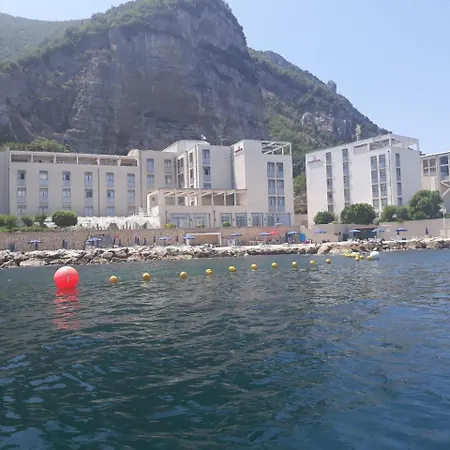 Siriana Open Space Penthouse Affittacamere Castellammare di Stabia