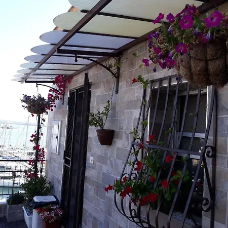 Affittacamere Siriana Open Space Penthouse Castellammare di Stabia