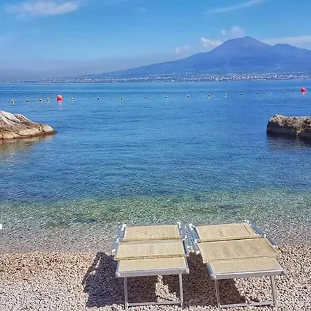 Siriana Open Space Penthouse Affittacamere Castellammare di Stabia